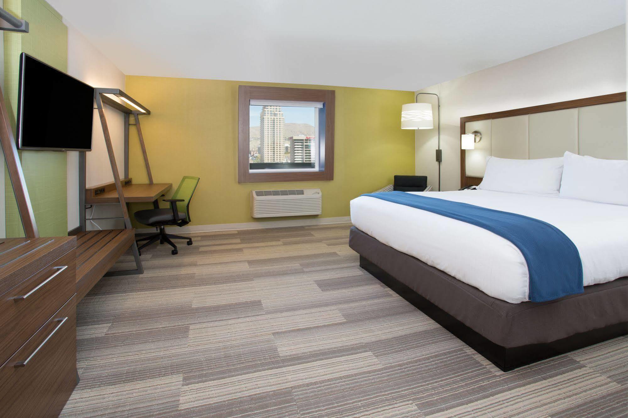 Holiday Inn Express & Suites - Cincinnati Ne - Red Bank Road, An Ihg Hotel Exterior foto